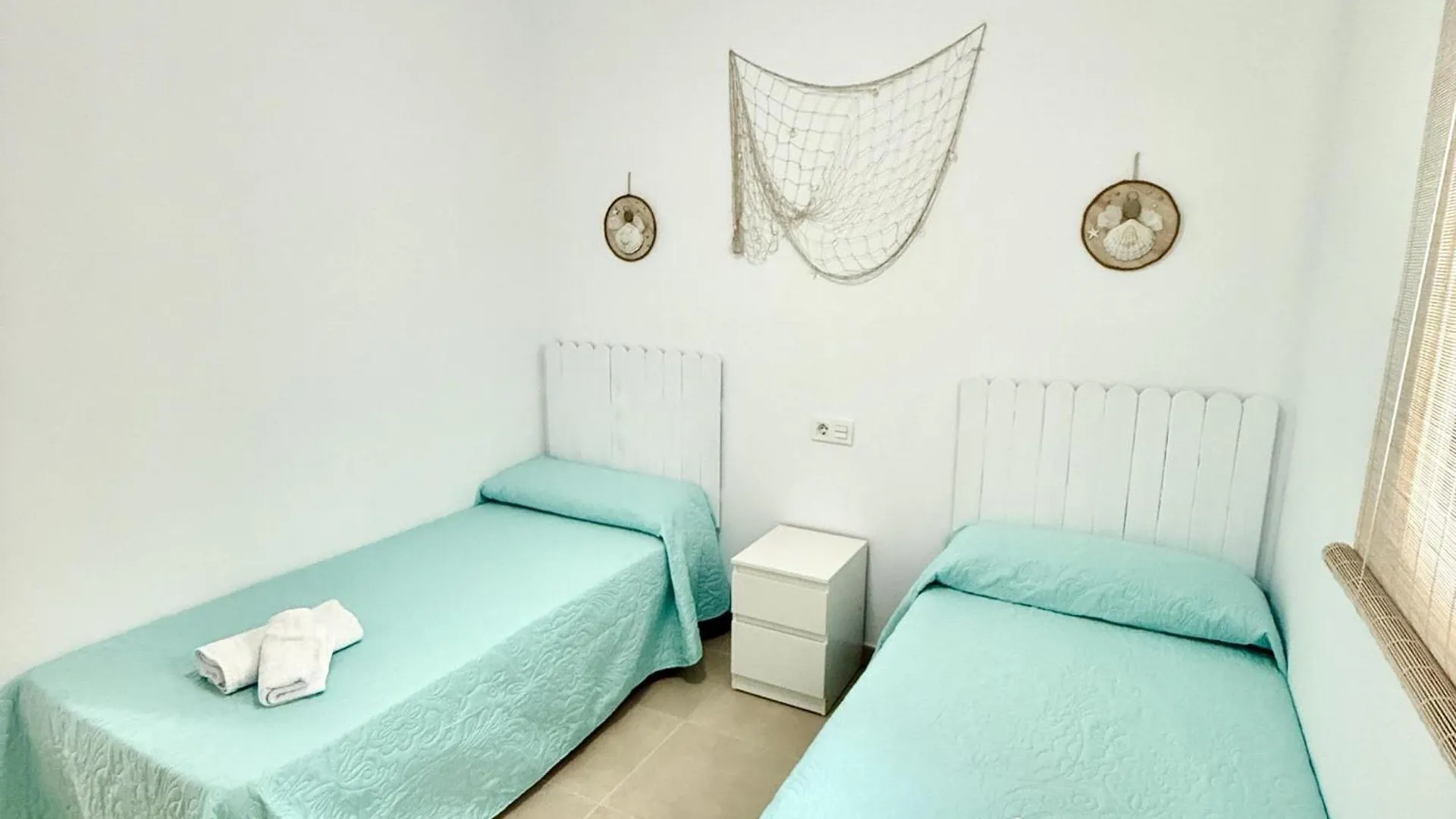 Mi Sueno Free Parking By Staycare Rota