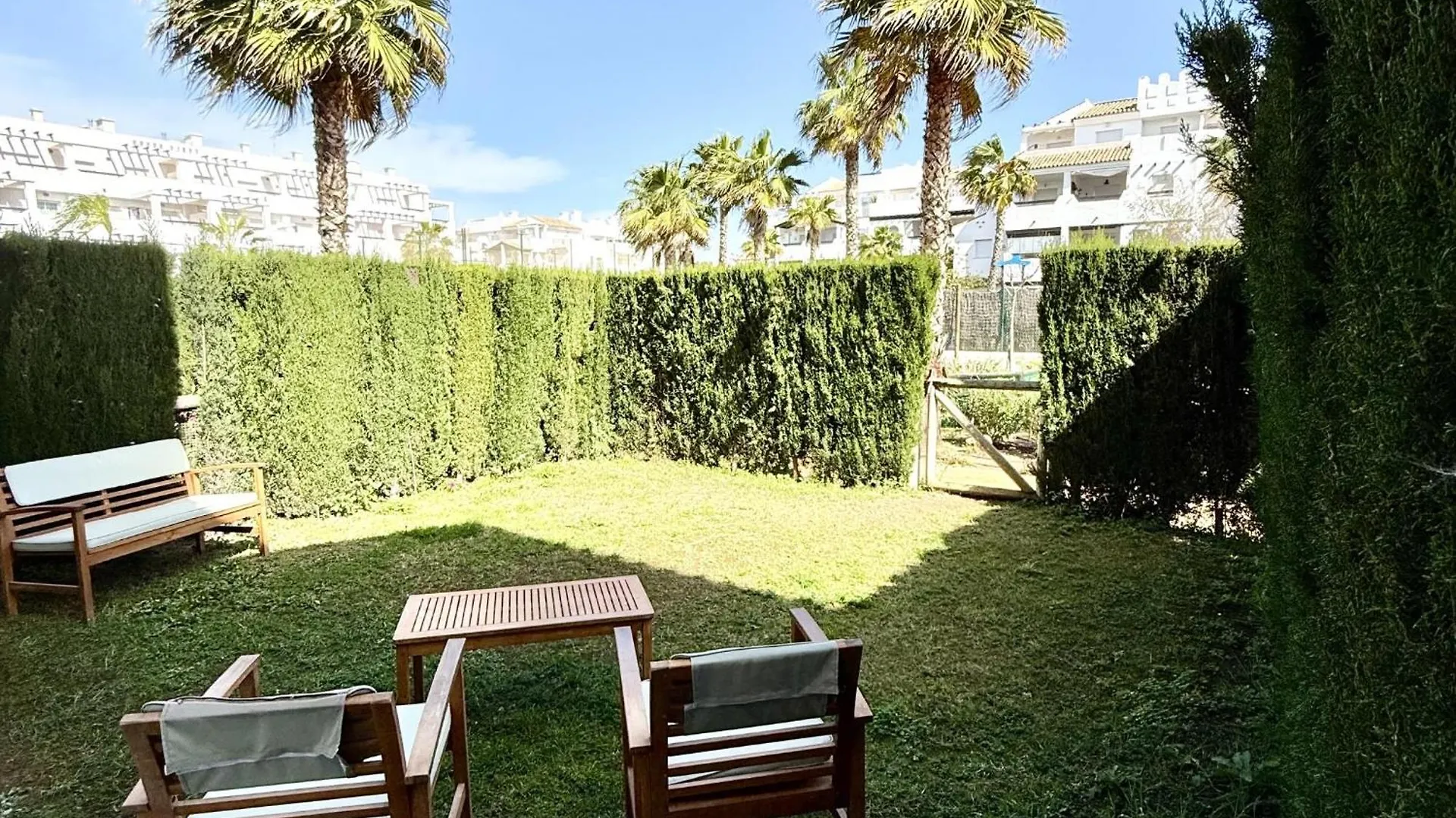 Mi Sueno Free Parking By Staycare Rota España